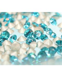 Swarovski 1028 Chaton, Round Rhinestones 14pp Blue Zircon Pointed Back Silver Foiled - 12 Pcs