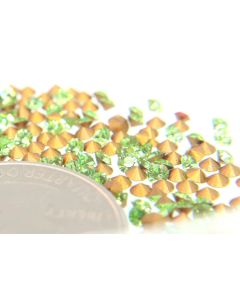 Swarovski 1012 Chaton, Round Rhinestones 16pp Peridot Pointed Back Gold Foiled - 12 Pcs