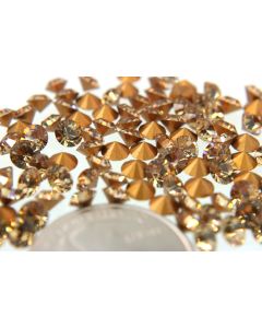 Swarovski 1012 Chaton, Round Rhinestones 20ss Light Colorado Topaz Pointed Back Gold Foiled - 6 Pcs