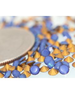 Swarovski 1012 Chaton, Round Rhinestones 24pp White Opal Sky Blue Pointed Back Gold Foiled - 8 Pcs