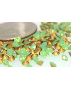 Swarovski 1100 Chaton, Round Rhinestones 24pp Green Opal Pointed Back Gold Foiled - 8 Pcs