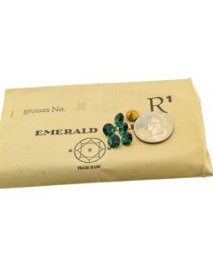 Swarovski 1100 Chaton, Round Rhinestones 38ss Emerald Pointed Back Gold Foiled - 4 Pcs